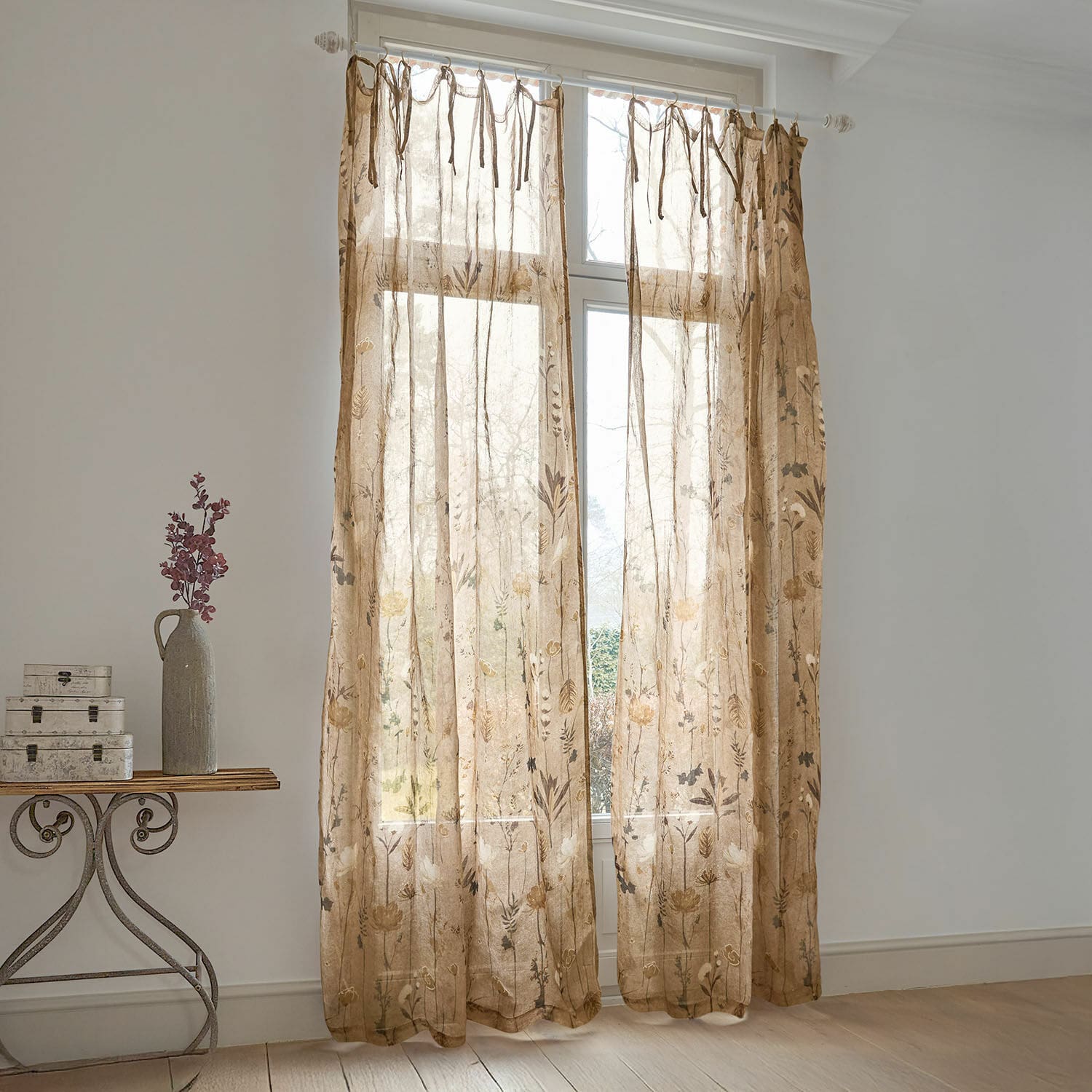 Gardine Norivelle Transparente Leinenvorhänge in Beige mit floralem Muster zur Fensterdekoration