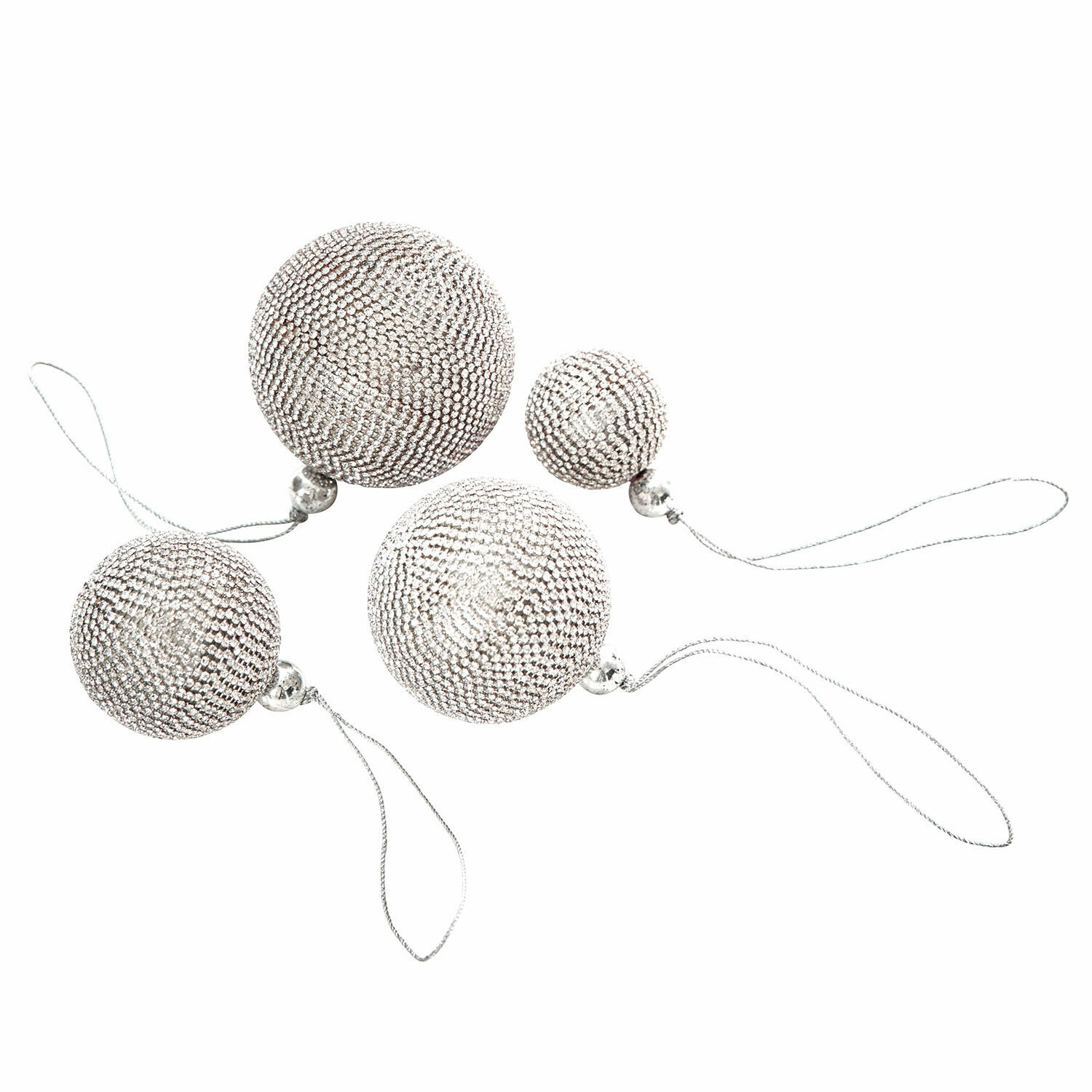 Weihnachtskugel 4er Set Varnor Set aus vier silbernen Christbaumkugeln mit glänzenden Pailletten und Aufhängeschlaufen