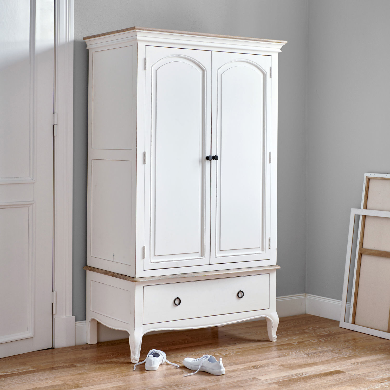 Schrank Plaish