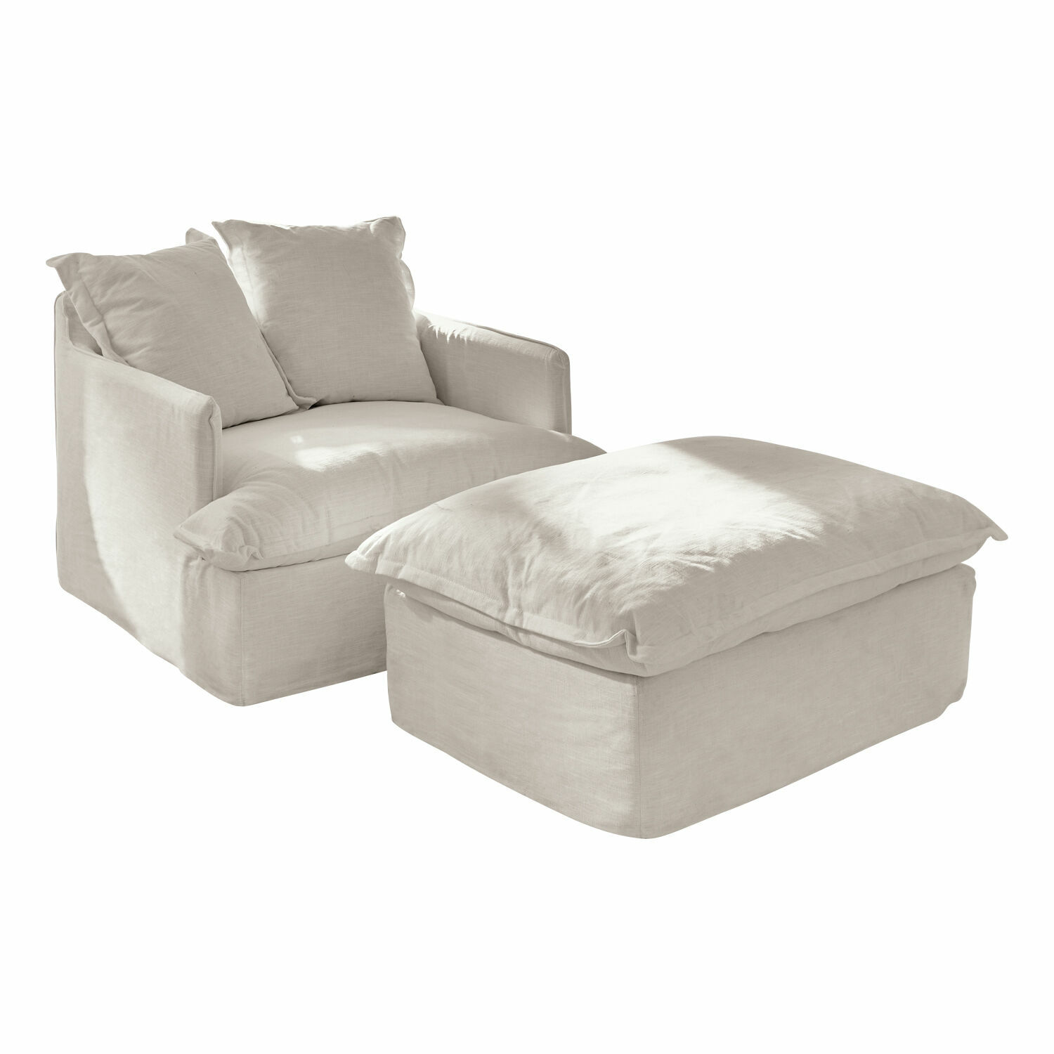 creme Cremefarbener Avignon Sessel mit Hocker aus weichem Stoff, ideal zum Entspannen im Wohnzimmer