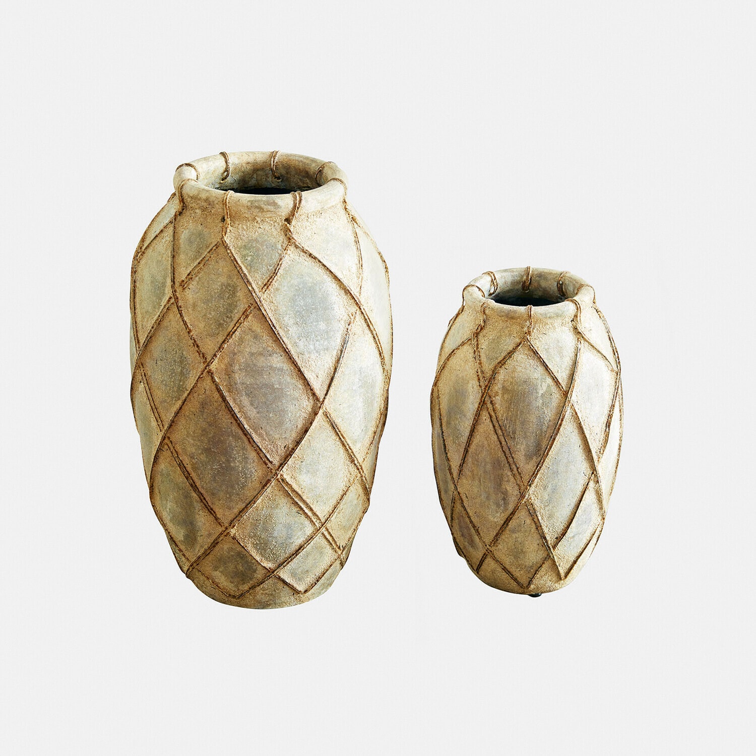 Vase 2er Set Deloriva Set aus zwei beigen Keramikvasen mit geometrischem Muster, stilvolle Wohnraumdekoration