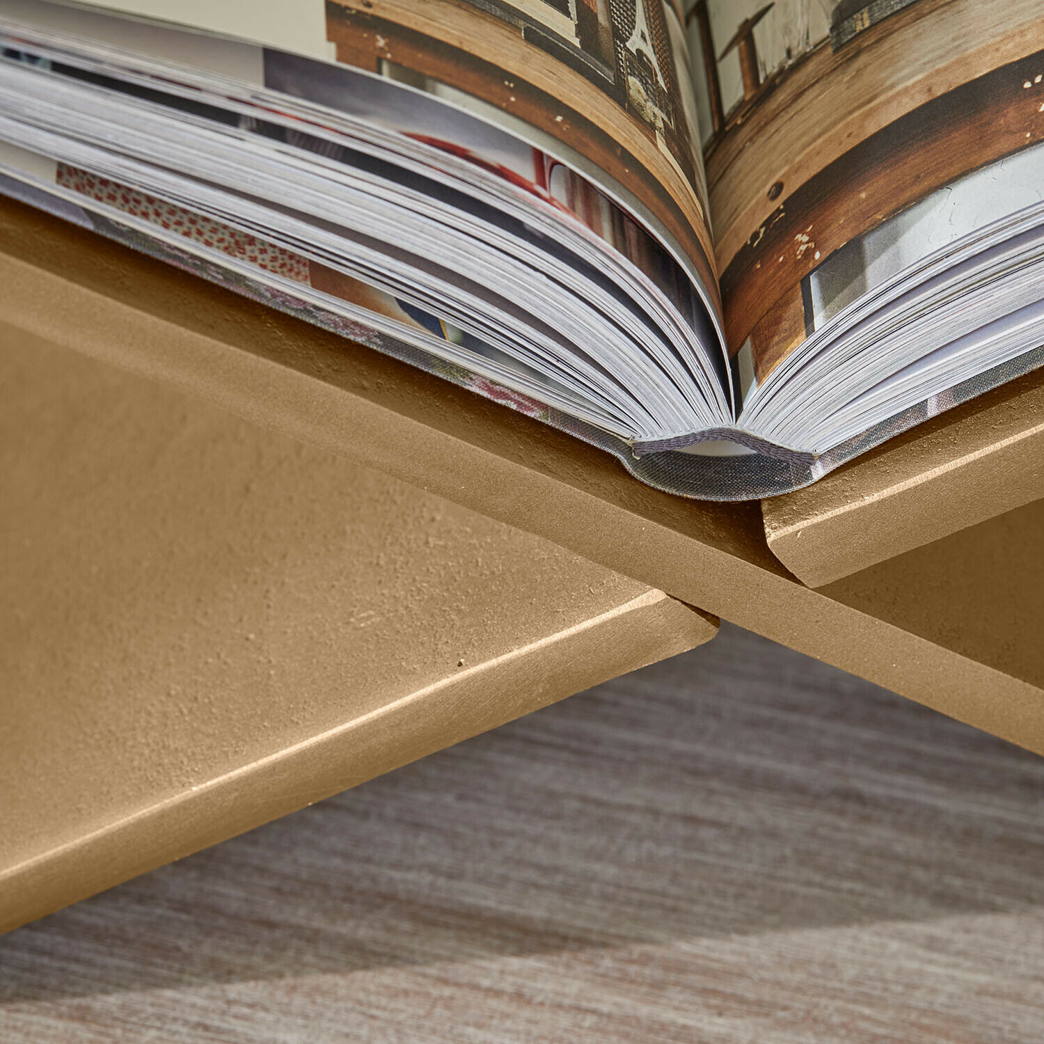 Zeitschriftenständer Rashira