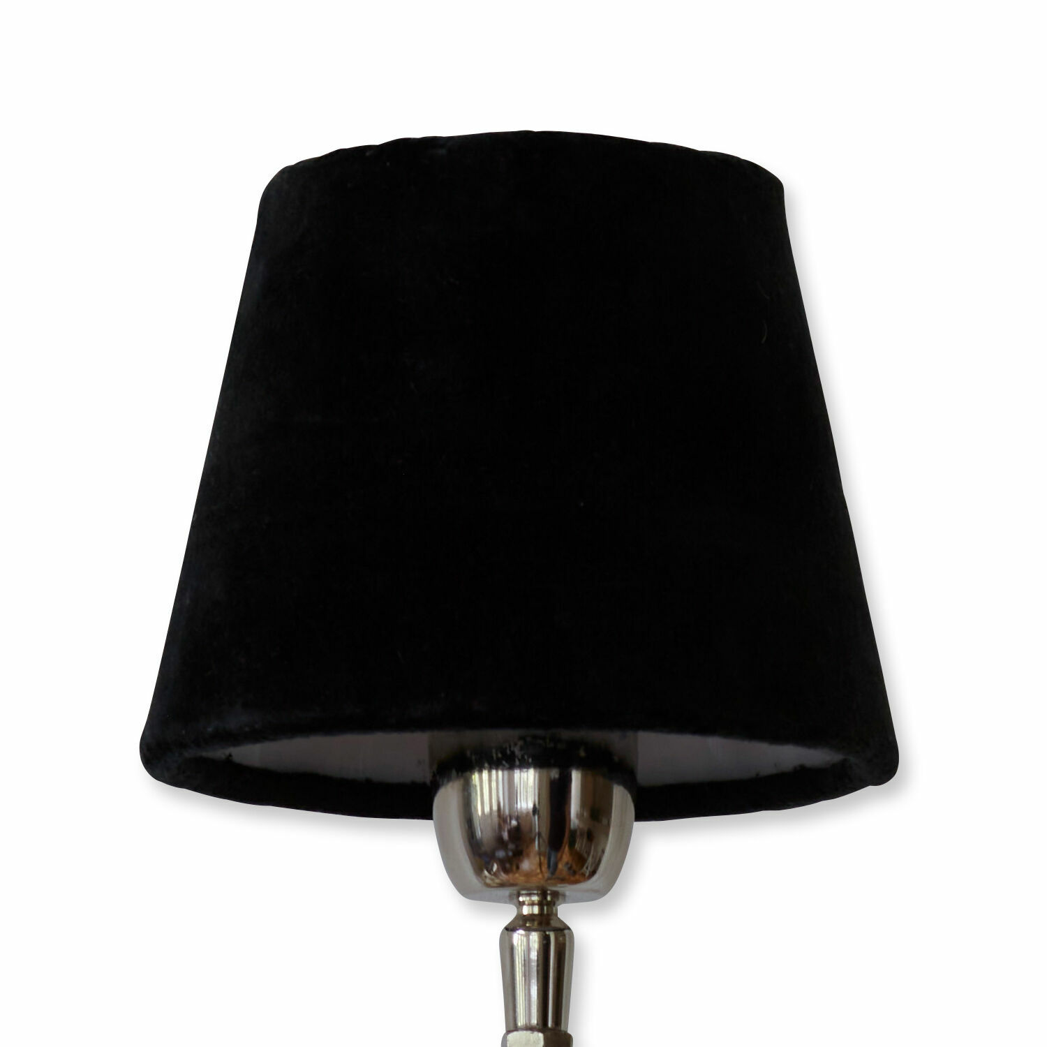Lampenschirm Mitters Tischlampe mit schwarzem Samtschirm und Metallfuß, modernes Design für stilvolle Beleuchtung