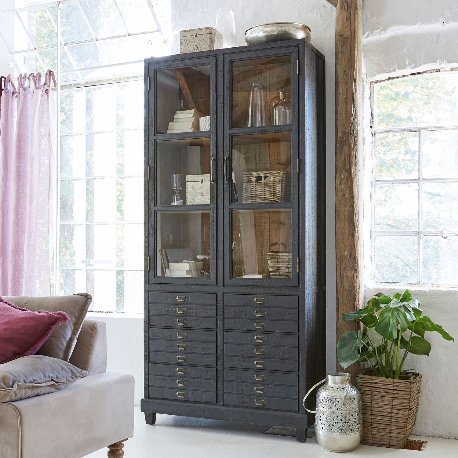 Schrank Perpinan