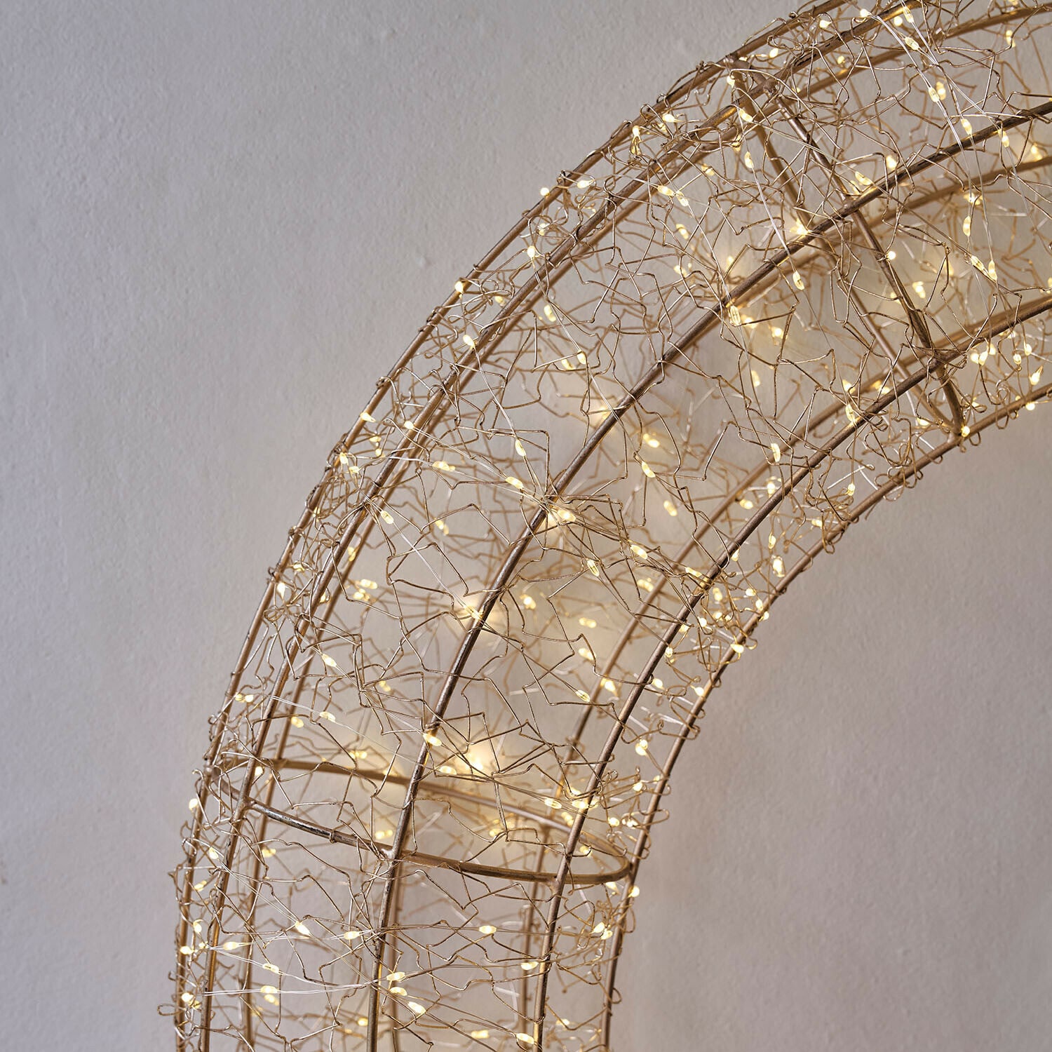 LED-Kranz Raviyah