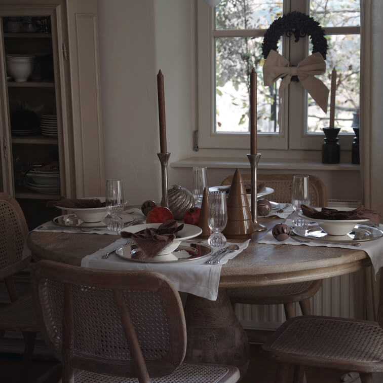 Essplatz im Feiertagsglanz