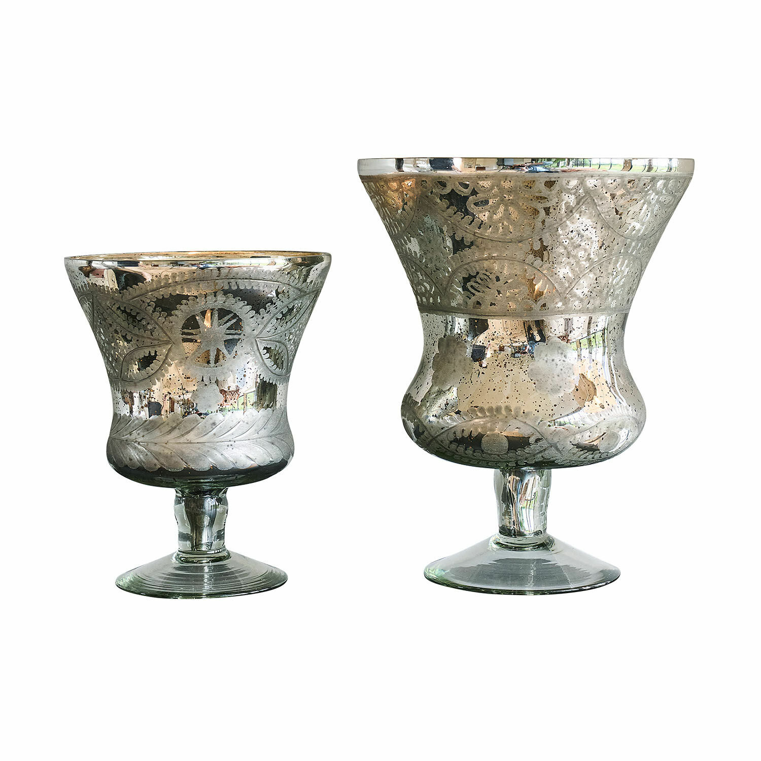 Windlicht 2er Set Zorayne Zwei dekorative Glaswindlichter mit silberner Metallic-Beschichtung und floralem Muster