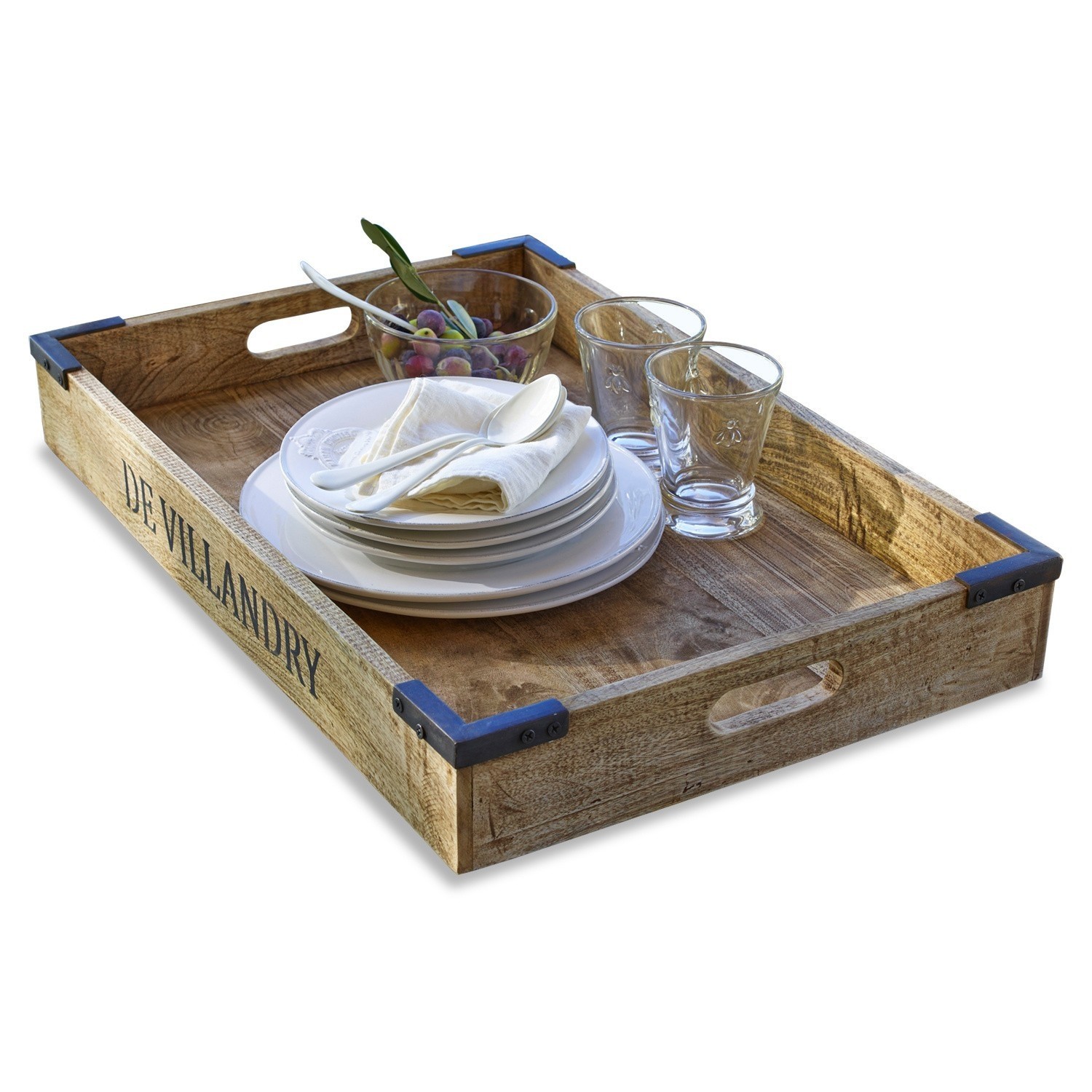 Tablett Villandry Holztablett mit Griffen und Metall-Eckschutz in Naturfarbe, mit weißem Geschirr und Gläsern