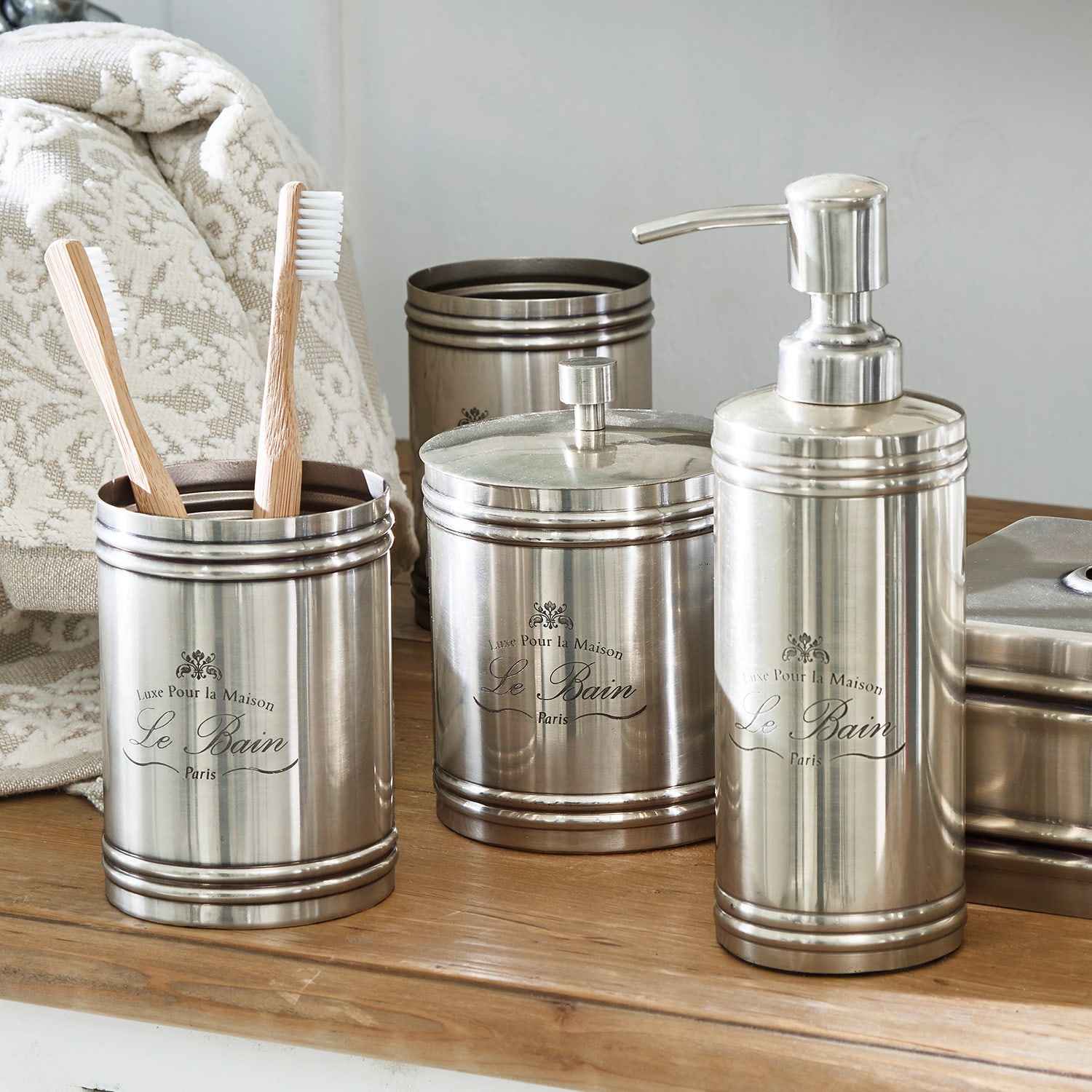 Bad-Set Le Bain Badezimmer-Set aus Edelstahl in Silber mit Seifenspender und Zahnbürstenbecher