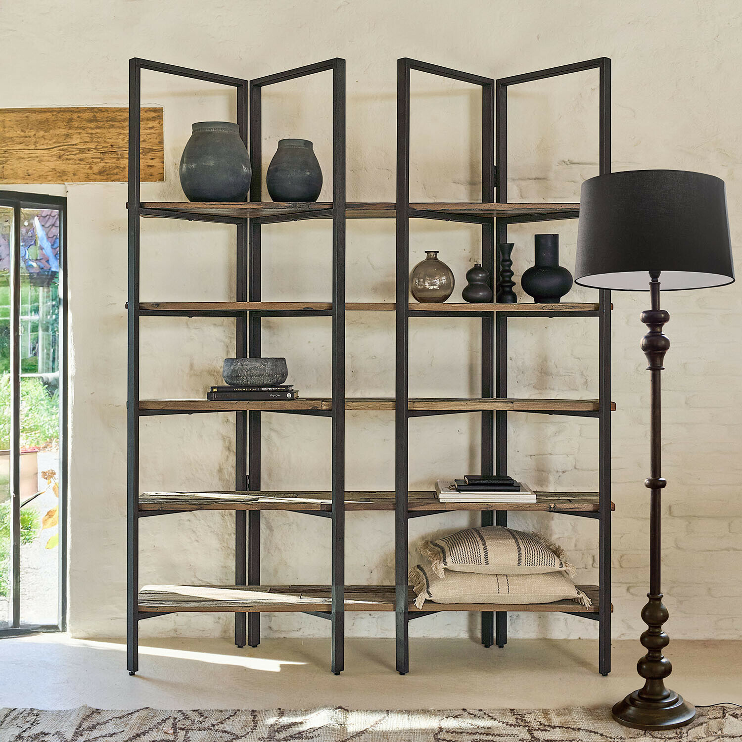 Industrielles Regal aus Holz und Metall in Schwarz und Braun, Loft-Stil für Wohnzimmer