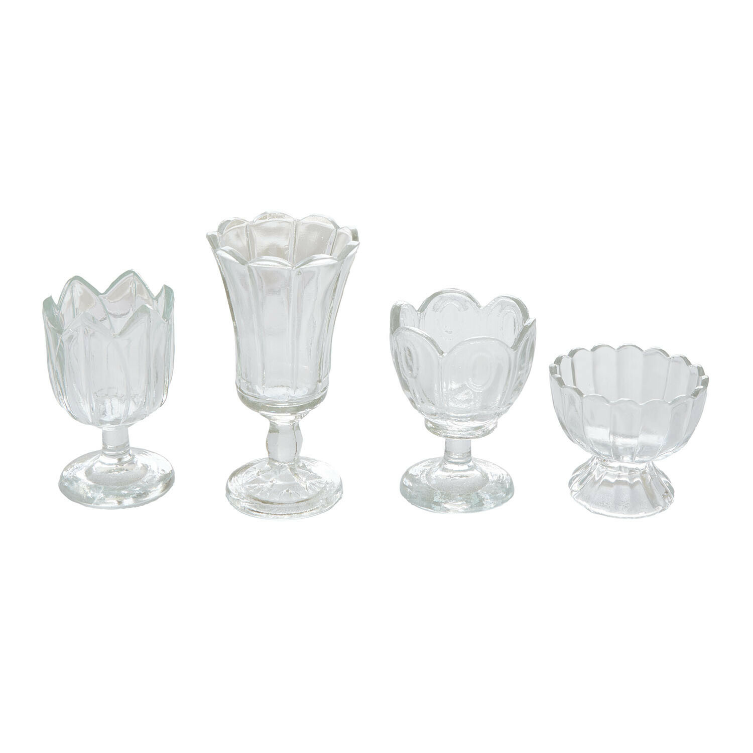 Windlicht 4er Set Amisette Set aus vier transparenten Glas-Kerzenhaltern in verschiedenen Formen und dekorativen Mustern