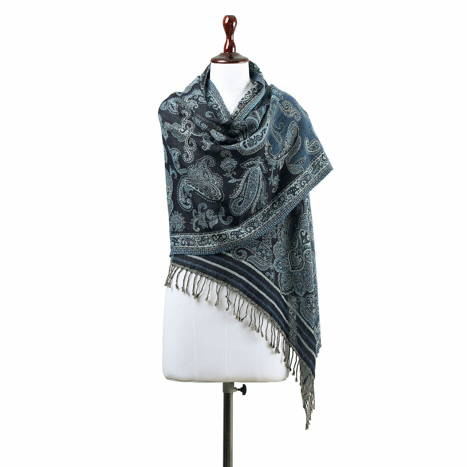 Schal Eloas Dunkelblauer Schal mit Paisley-Muster und Fransen, weiches Material, modisches Accessoire für kühle Tage