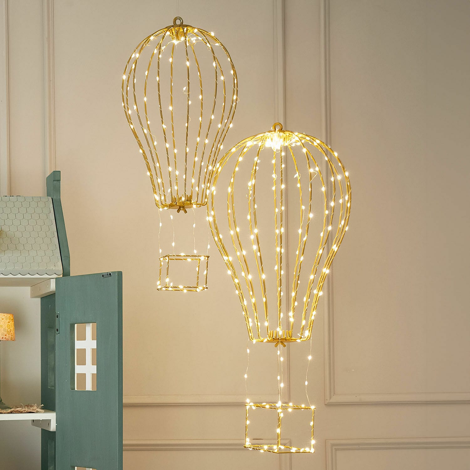 LED-Ballon 2er Set Bylle Dekorative Heißluftballon-Lichter aus goldenem Metall mit warmweißen LED-Lichterketten für stimmungsvolle Beleuchtung
