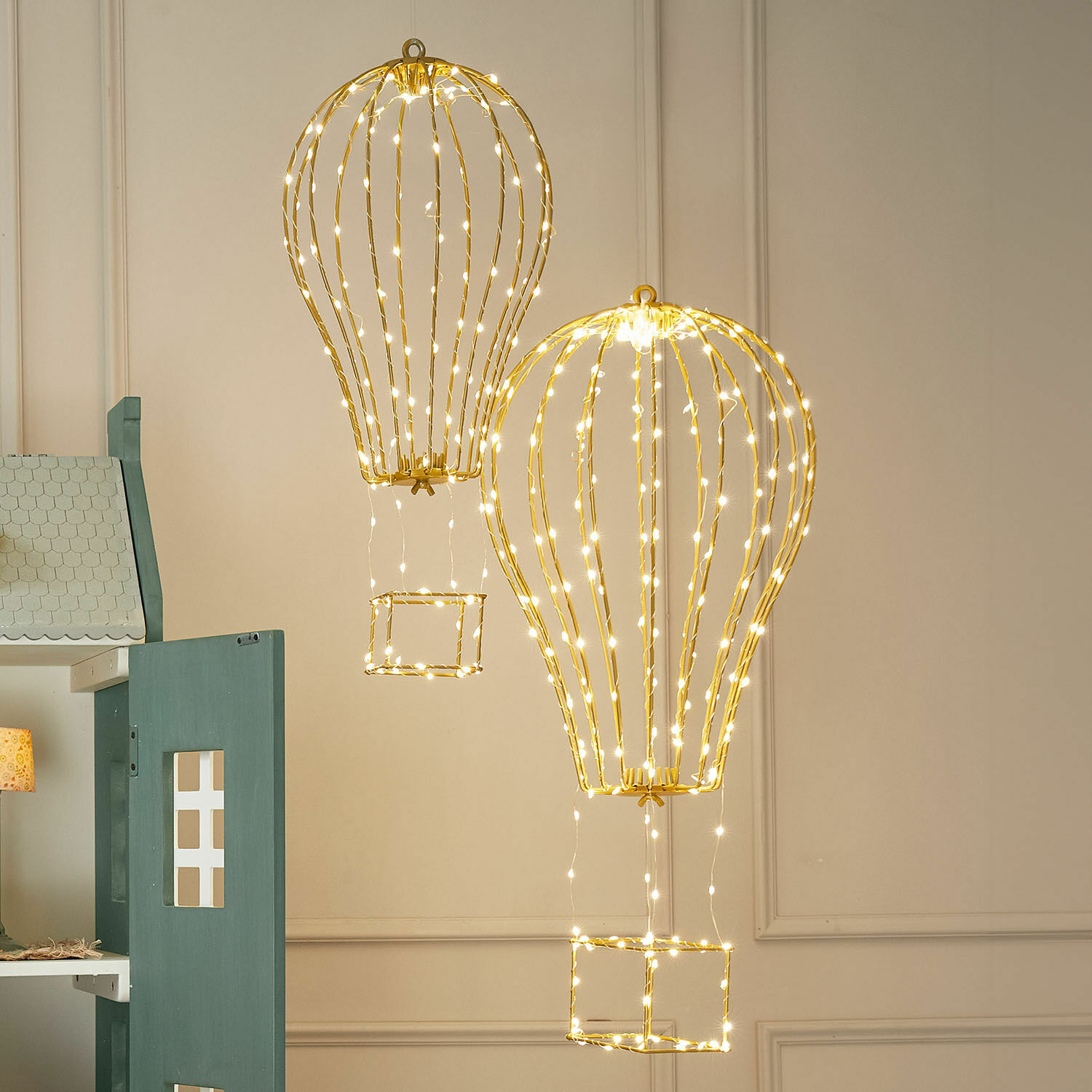 LED-Ballon 2er Set Bylle Dekorative Heißluftballon-Lichter aus goldenem Metall mit warmweißen LED-Lichterketten für stimmungsvolle Beleuchtung