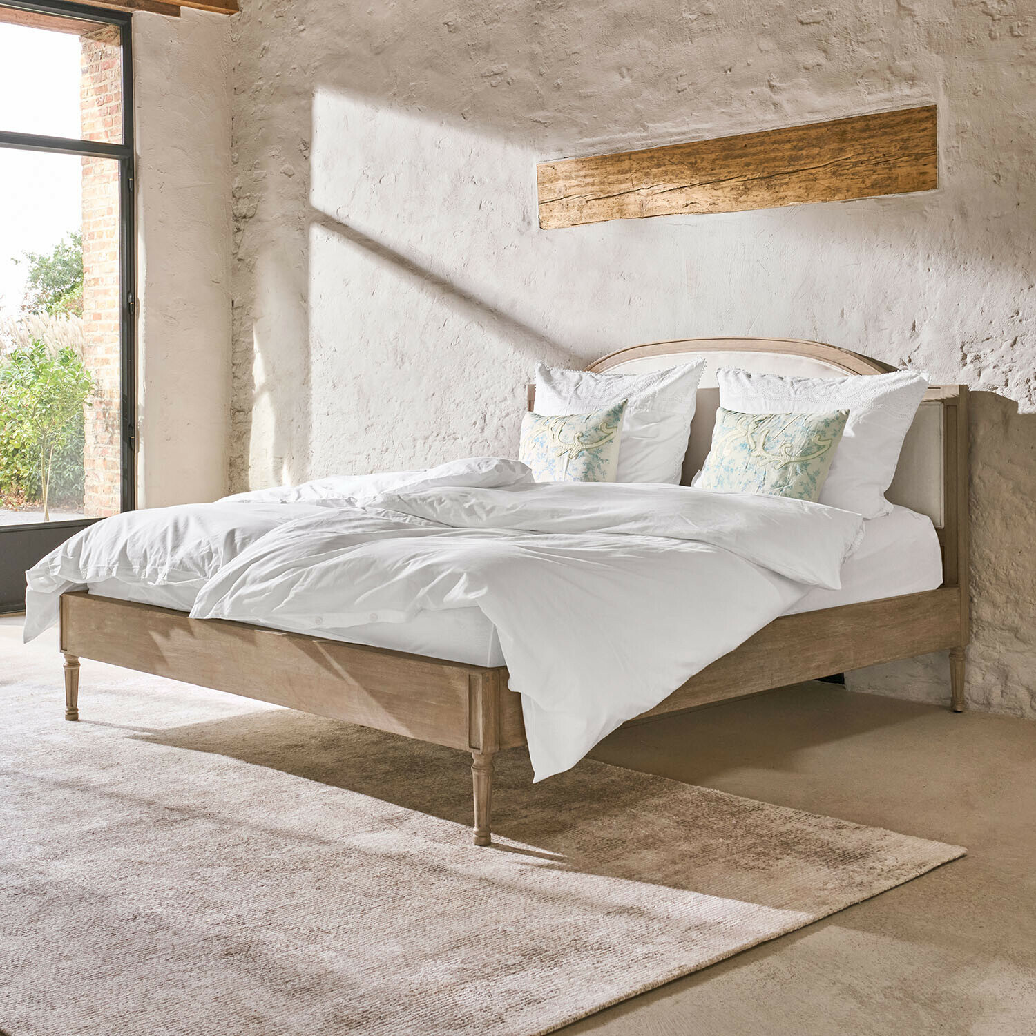 Betten im Vintage- & Landhausstil | LOBERON
