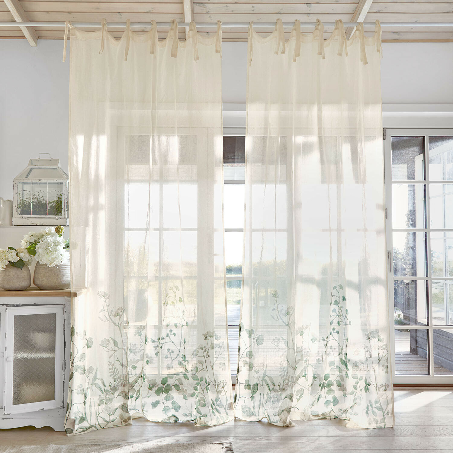 Gardine Floriale Transparente cremefarbene Vorhänge mit grünem Pflanzenmuster am Saum, leichter Stoff fürs Wohnzimmer