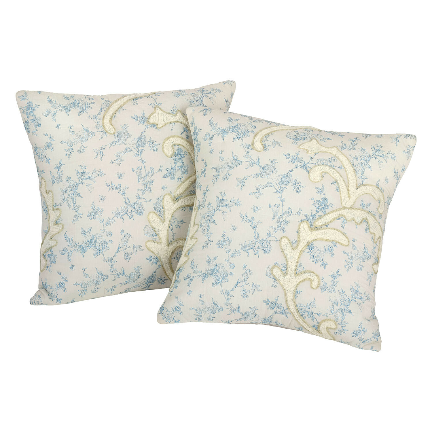 Paar dekorative Baumwollkissen in Creme mit blauem Blumenmuster und feiner Stickerei