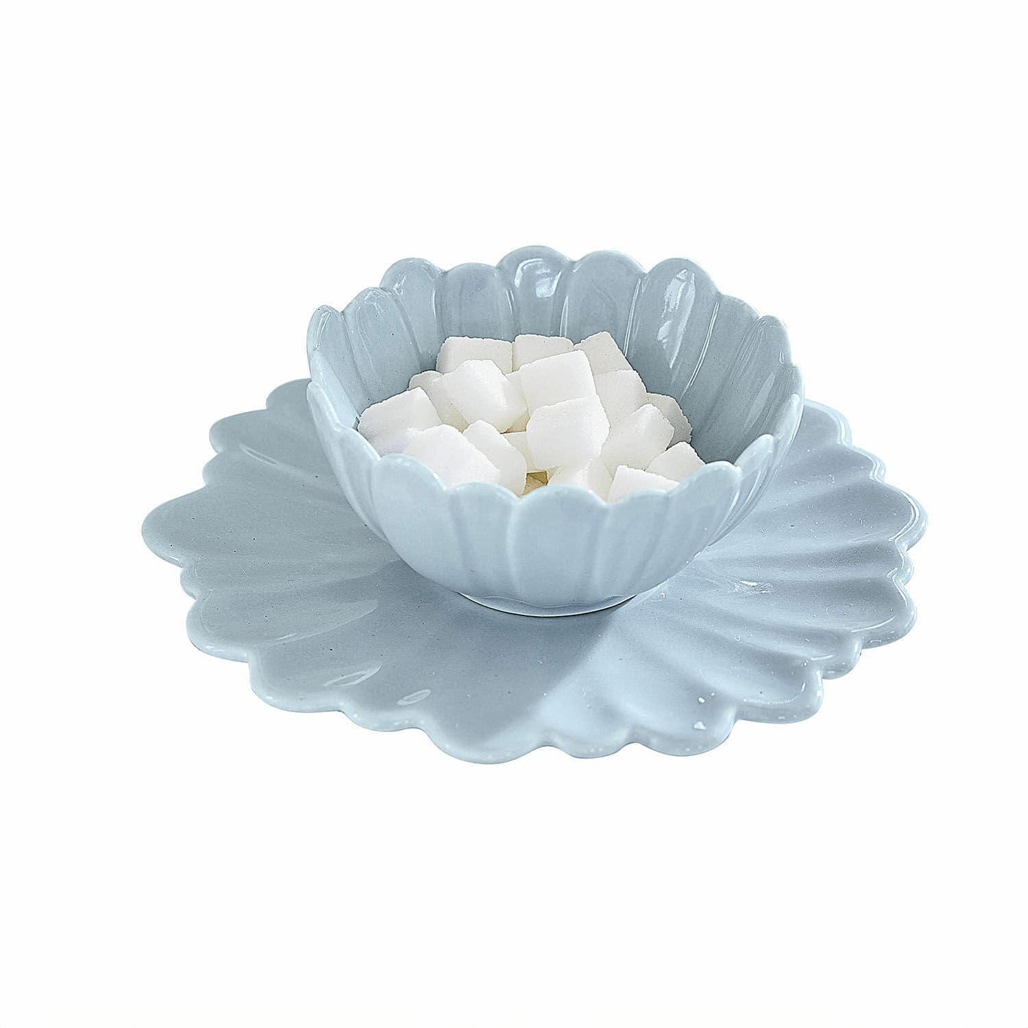 Teller und Schüssel Tichborne Hellblaue Keramikschale und Teller in Blumenform mit Zuckerwürfeln, Tischdekoration
